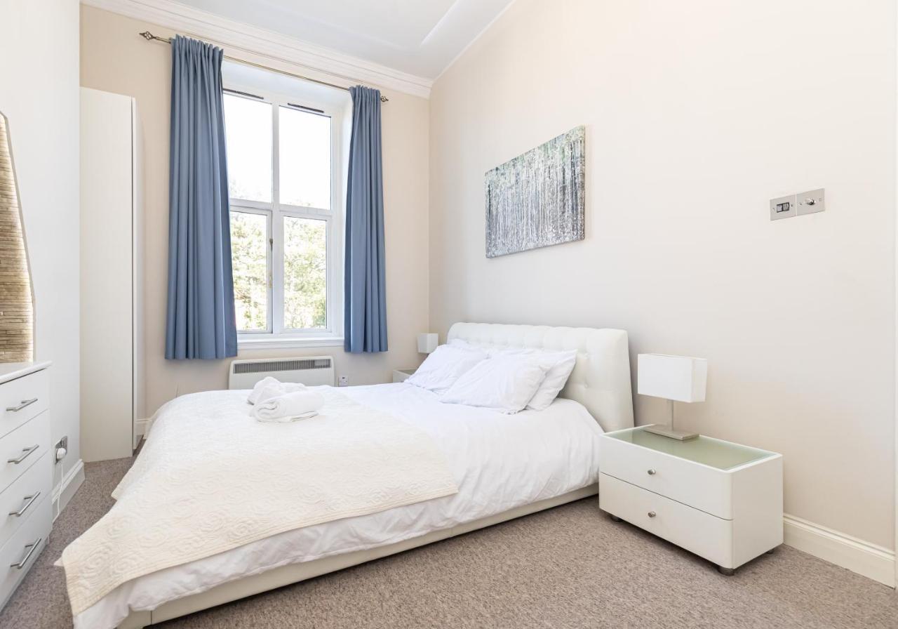 Holiday Beach Flat In Bournemouth, England, Uk Leilighet Eksteriør bilde